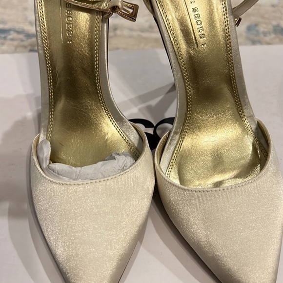 Cream/White ASOS BRIDE Heels - Picture 11 of 16